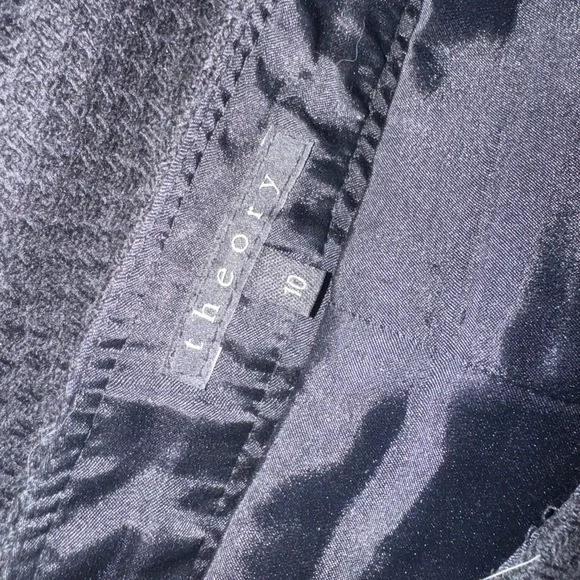 Theory Skirt size 10 Classic Black A-Line Skirt - Picture 3 of 3